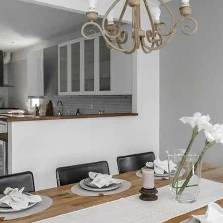 Kanerva, Grand Design -style By The Sea! *