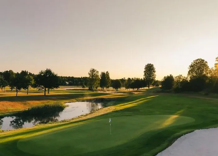 Lägenhet Kanerva, Grand Design -style By The Sea!