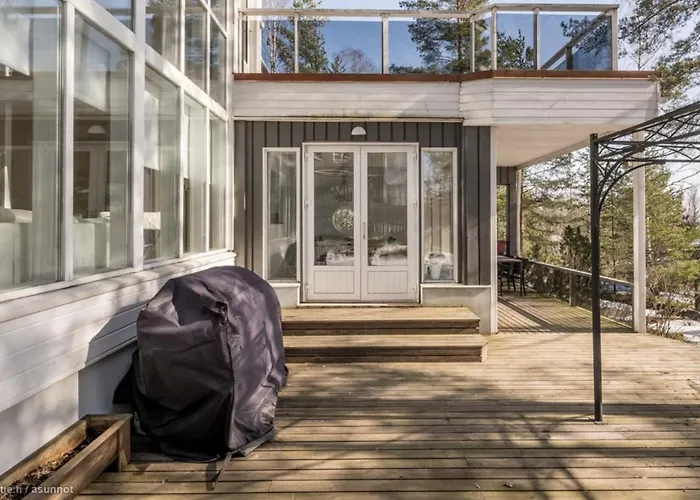 Apartment Kanerva, Grand Design -style By The Sea!